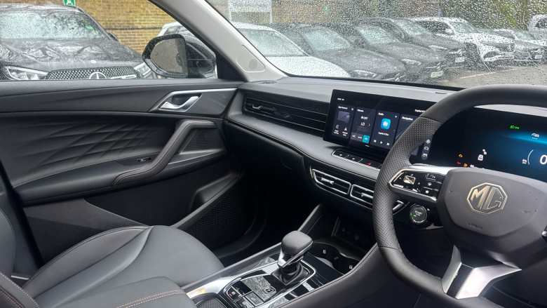 MG HS 1.5 T-GDI Hybrid+ Trophy 5dr Auto Hybrid Hatchback